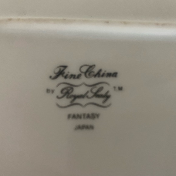 Vintage Royal Lady pattern fantasy - Picture 3 of 3